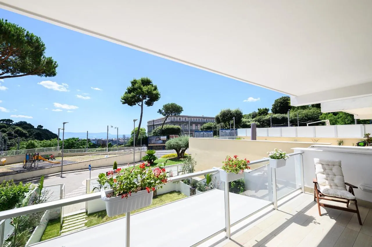 Viale Dei Colli Aminei 10 Apartment Naples
