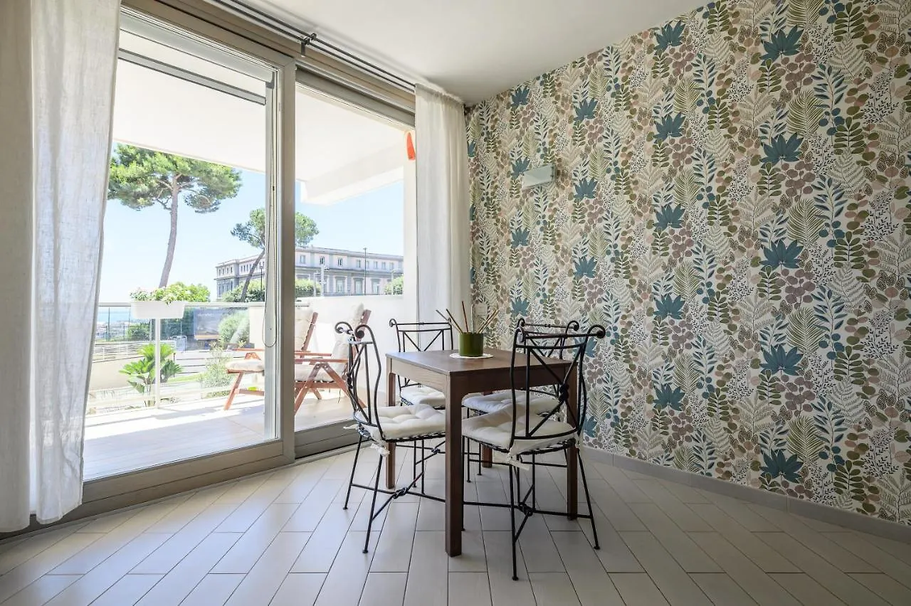 Viale Dei Colli Aminei 10 Apartment Naples Italy